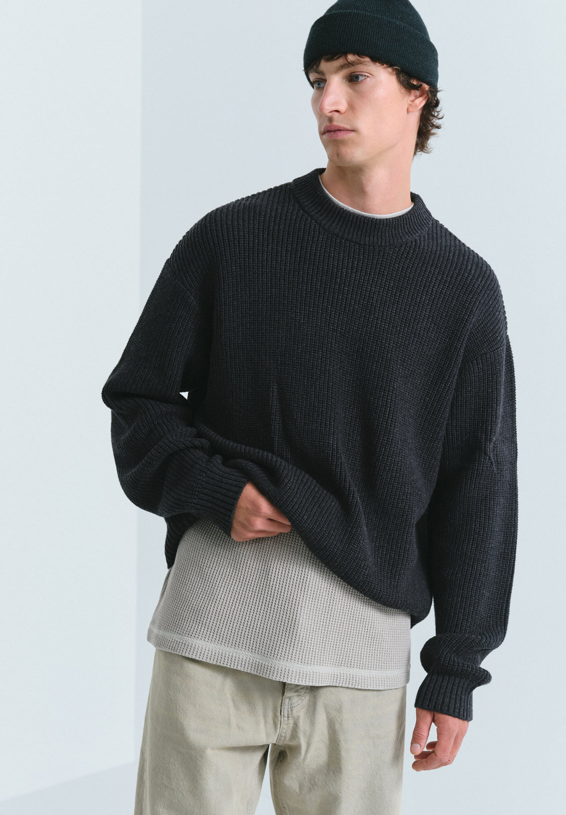 CHUNKY OVERSIZED KNIT, DARK CHARCOAL