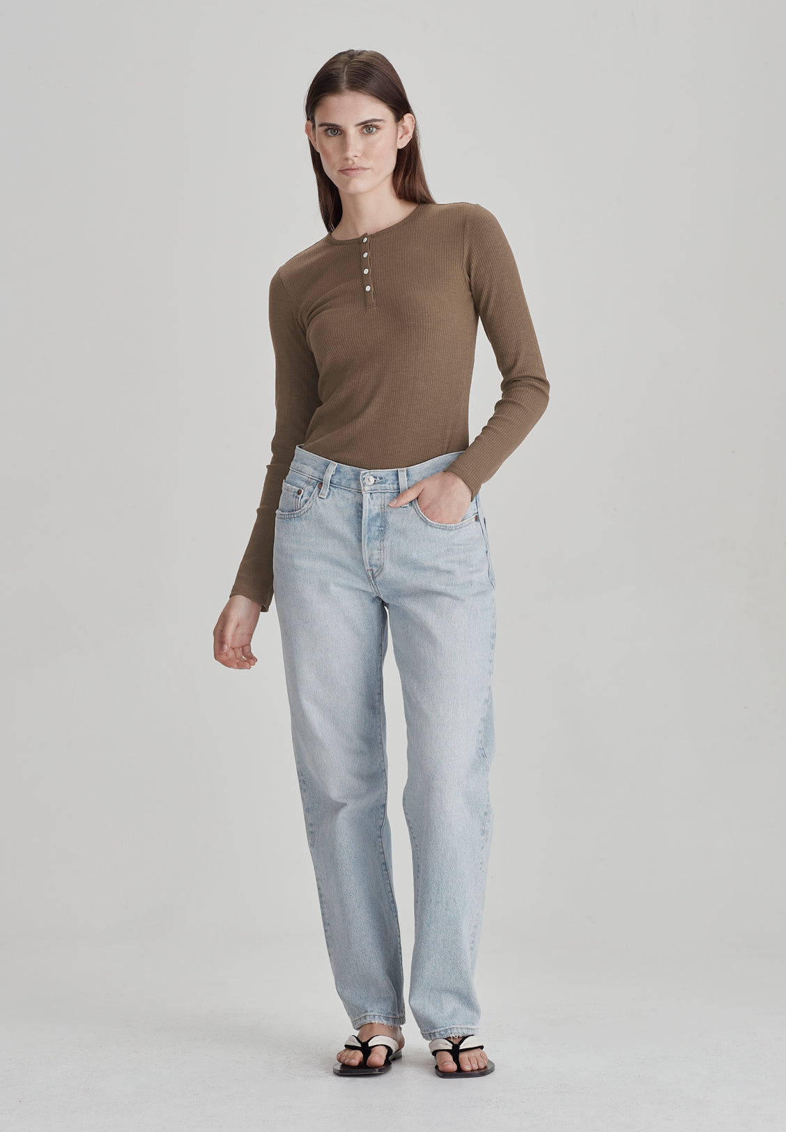 BASE RIB HENLEY LS, COFFEE