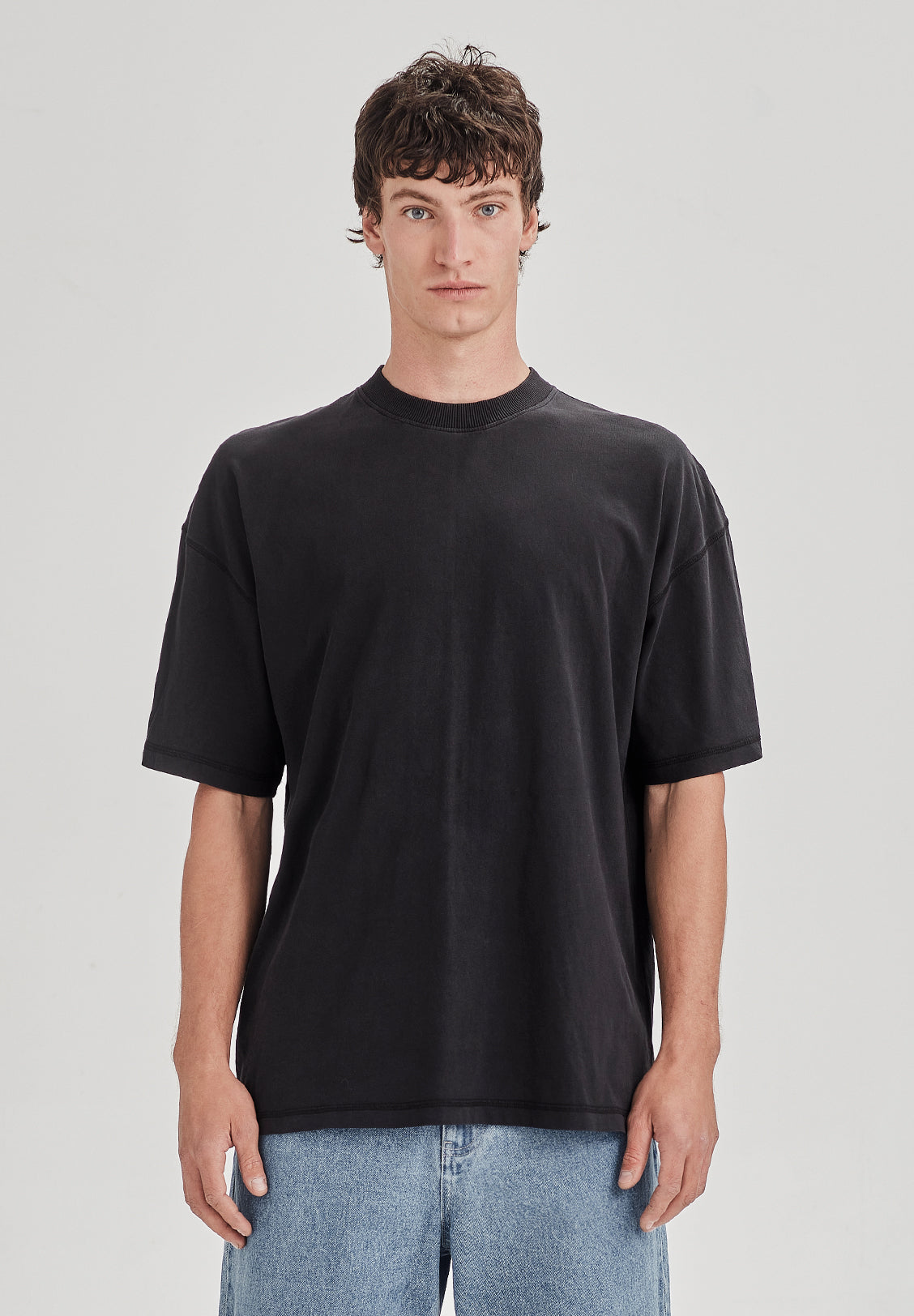 *PREORDER* OVERSIZED TEE, VINTAGE BLACK