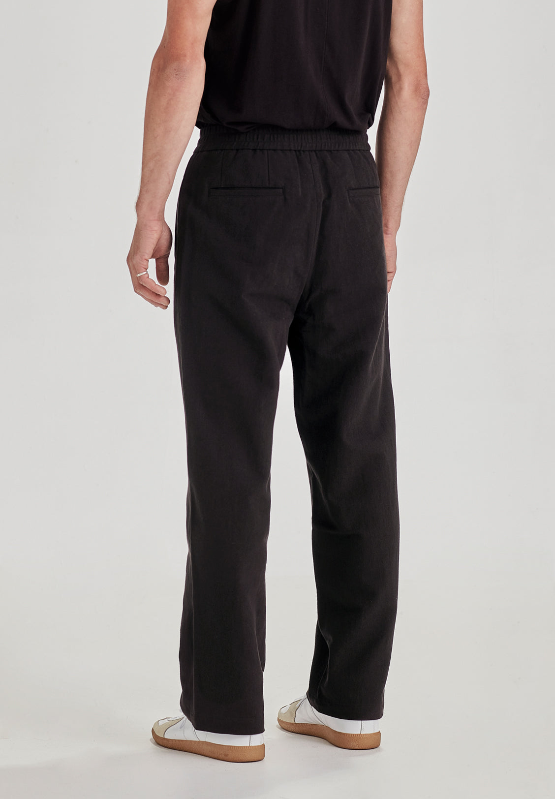 LINEN/COTTON PLEAT FRONT PANT, BLACK