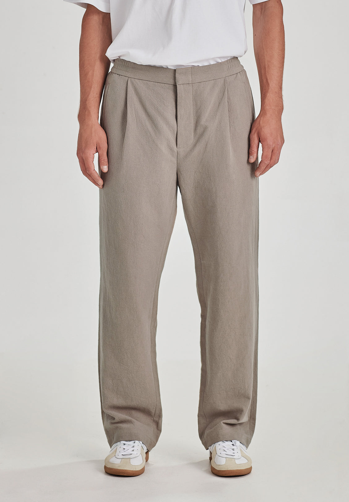 LINEN/COTTON PLEAT FRONT PANT, SMOKE