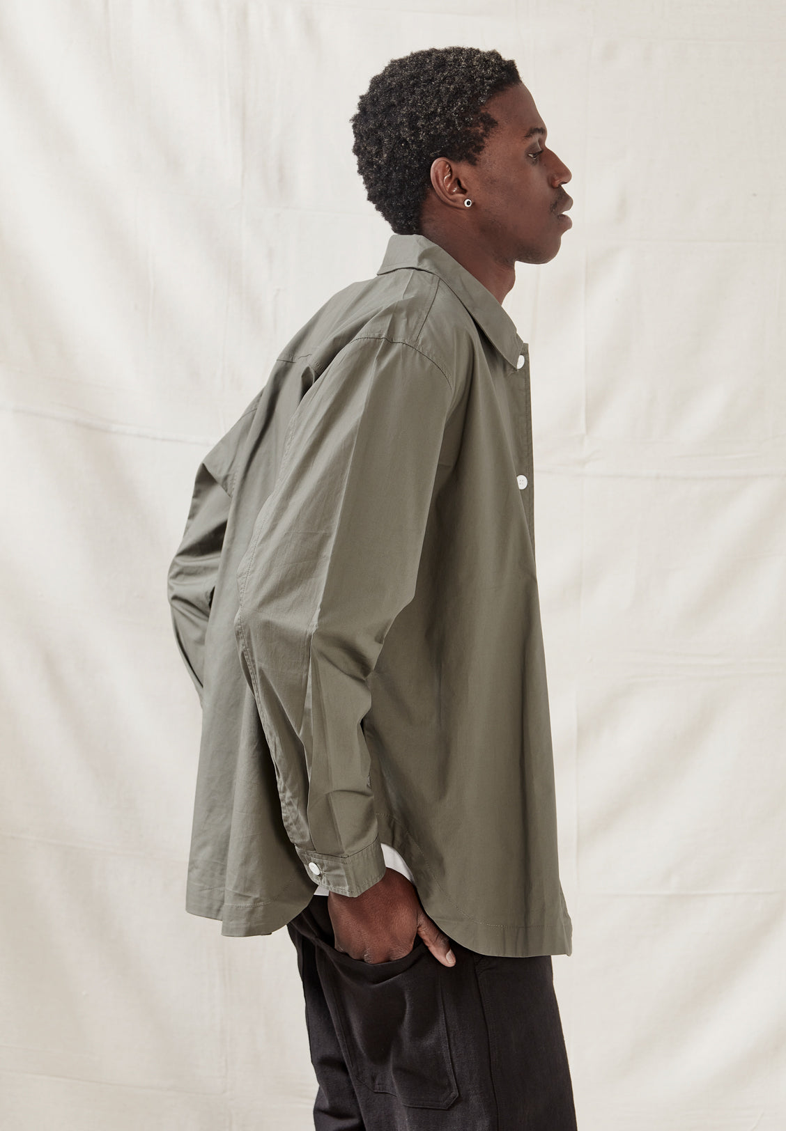 BOX FIT LS POPLIN SHIRT, OLIVE GREY