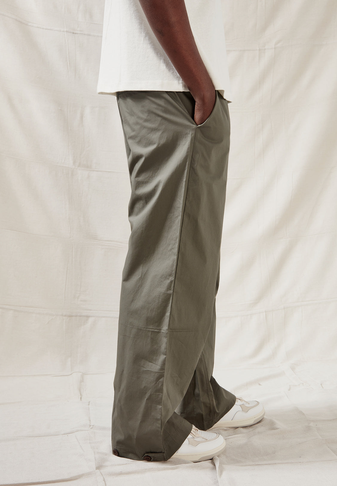 LOOSE FIT COTTON PANT, OLIVE GREY